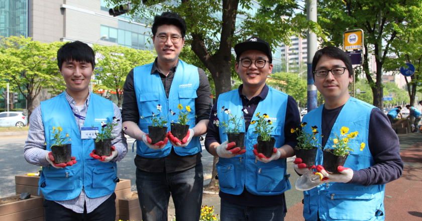 성남 문화의 거리 &#60;꽃길 조성&#62; 2